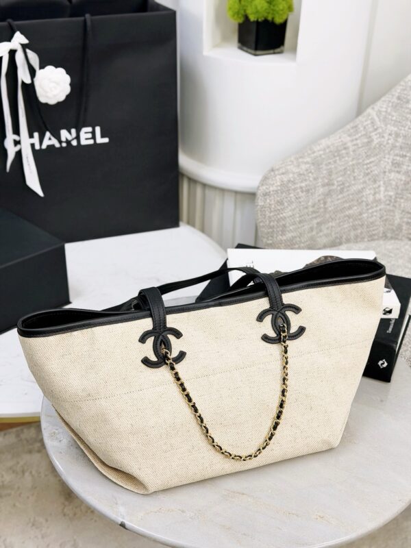 CHANEL Small Shopping Bag Ecru & Black