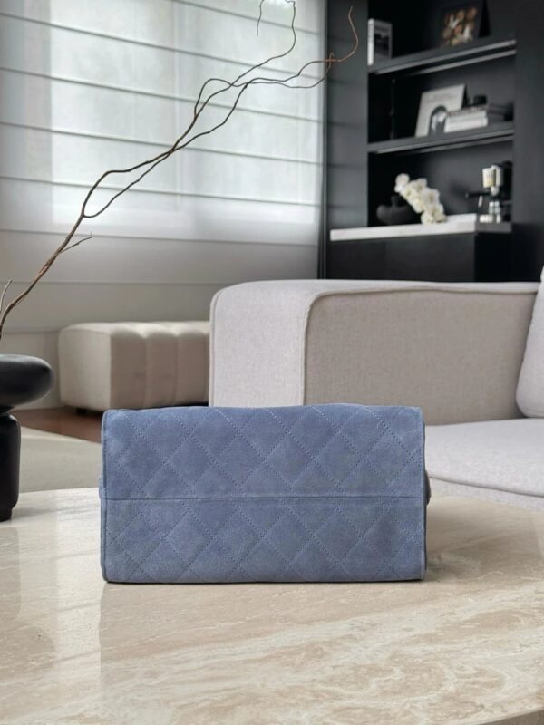 CHANEL 25 Hobo Bag Suede-Blue