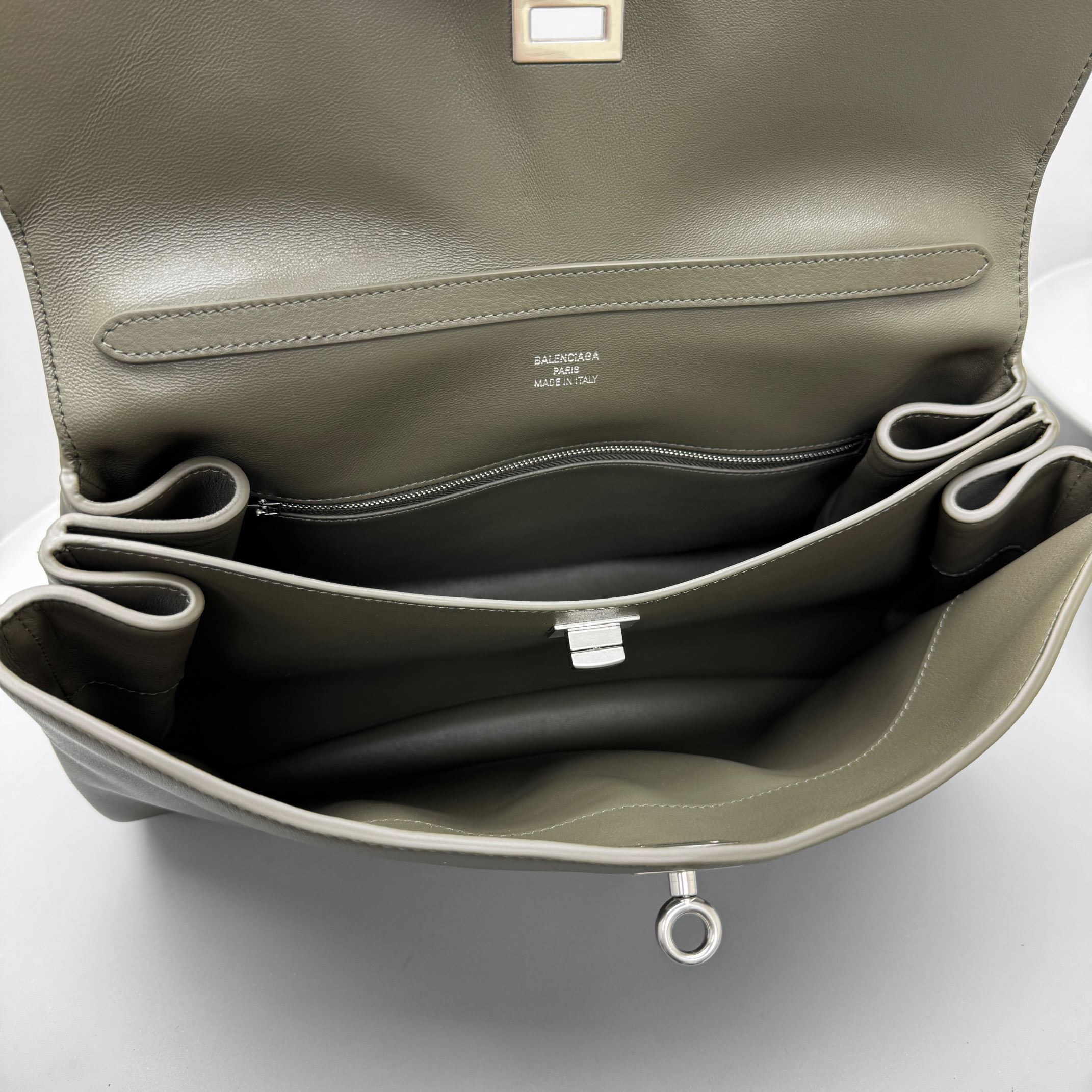 IMG_7741 Balenciaga Rodeo Handbag Small - 图片 6