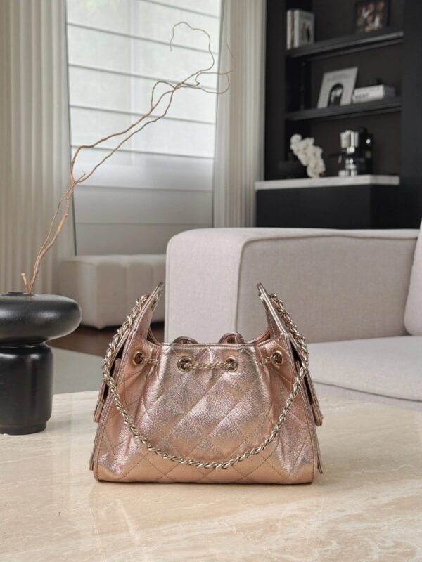 CHANEL 26C 25Bag Caviar leather In Metallic Rose Pink