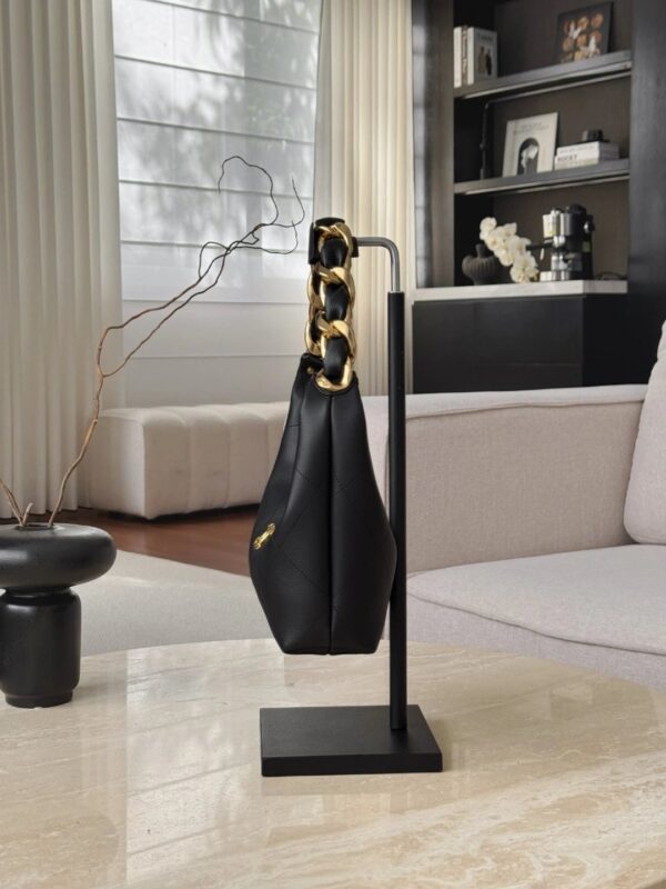CHANEL 25K Hobo Bag