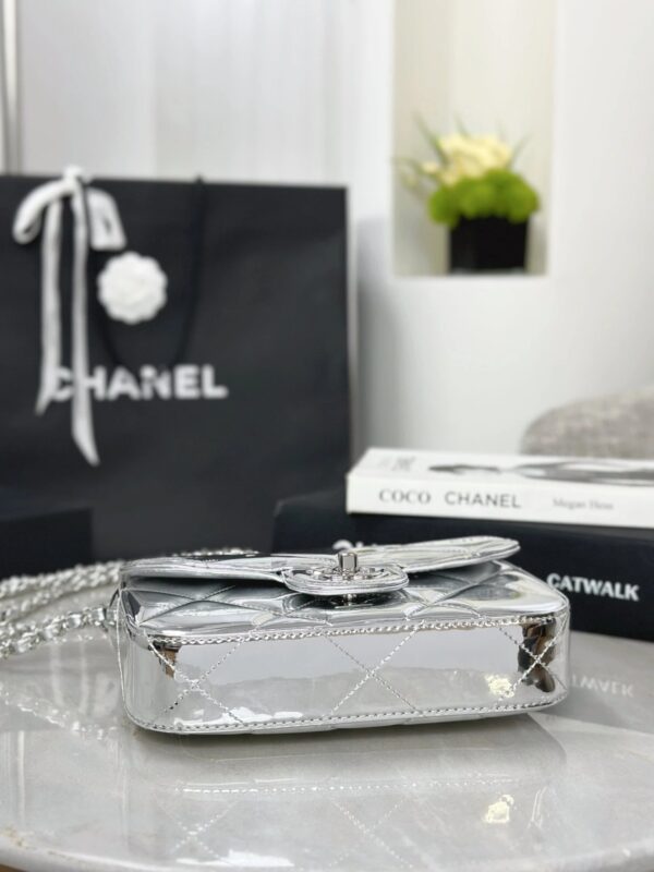 CHANEL Clutch with Chain Mirror Calfskin