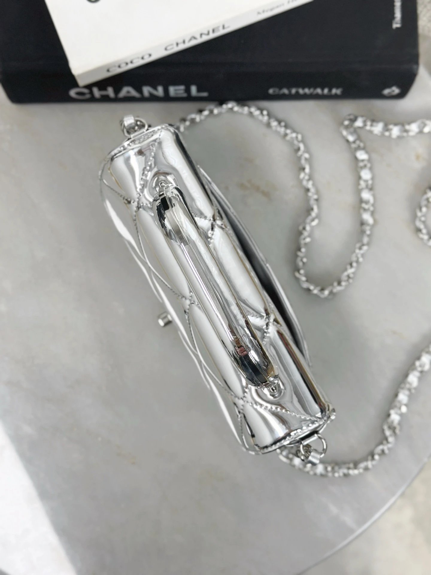 IMG_7961 CHANEL Clutch with Chain Mirror Calfskin - 图片 5