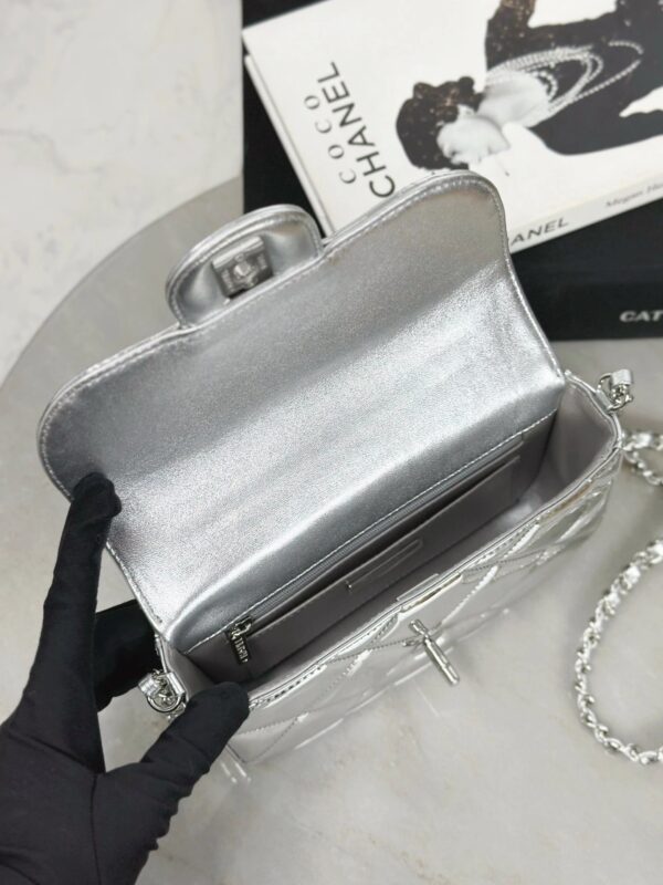 CHANEL Clutch with Chain Mirror Calfskin