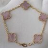 Screenshot VCA Vintage Alhambra pendant-Pink mother-of-pearl