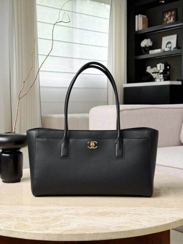 CHANEL Small Shopping Bag Calfskin