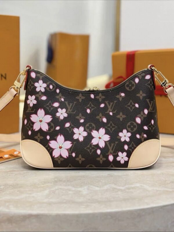 LV x TM Cherry Blossom Collection M13265