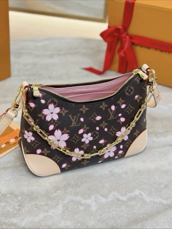 LV x TM Cherry Blossom Collection M13265