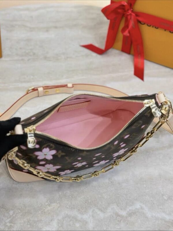 LV x TM Cherry Blossom Collection M13265