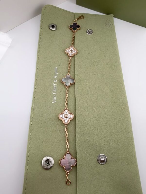 VCA Vintage Alhambra pendant- Grey mother-of-pearl
