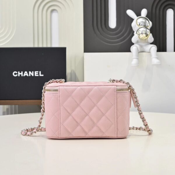 CHANEL Vanity Bag Pink Calfskin