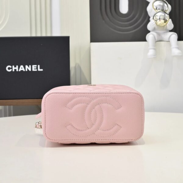 CHANEL Vanity Bag Pink Calfskin