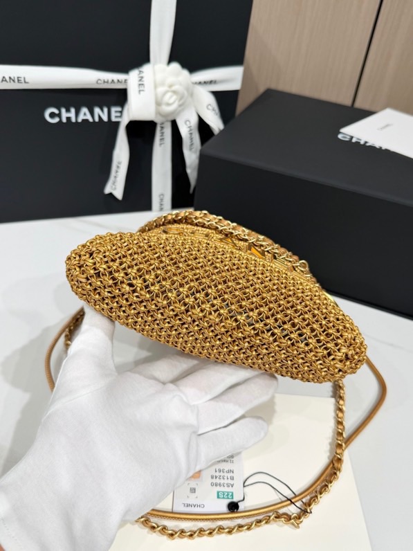 chanel 22 mini handbag metallic calfskin macrame & gold tone metal gold