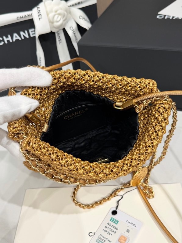 chanel 22 mini handbag metallic calfskin macrame & gold tone metal gold