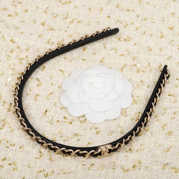 CHANEL Metal Lambskin CC Turnlock Chain Headband Gold Black