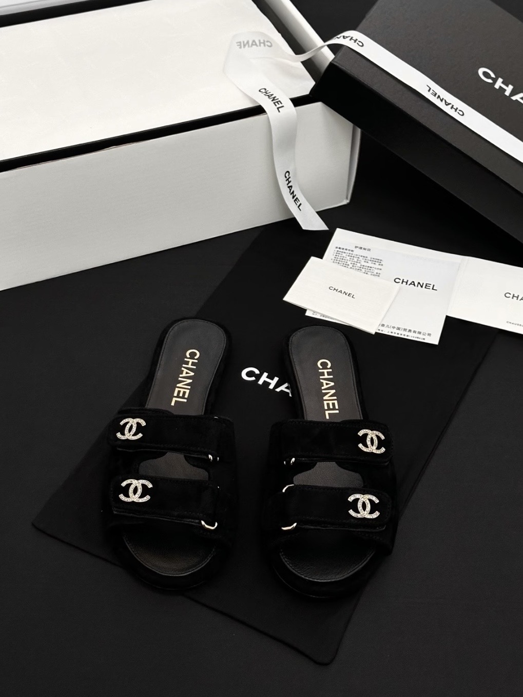 Screenshot CHANEL Mules Suede Kidskin - 图片 2