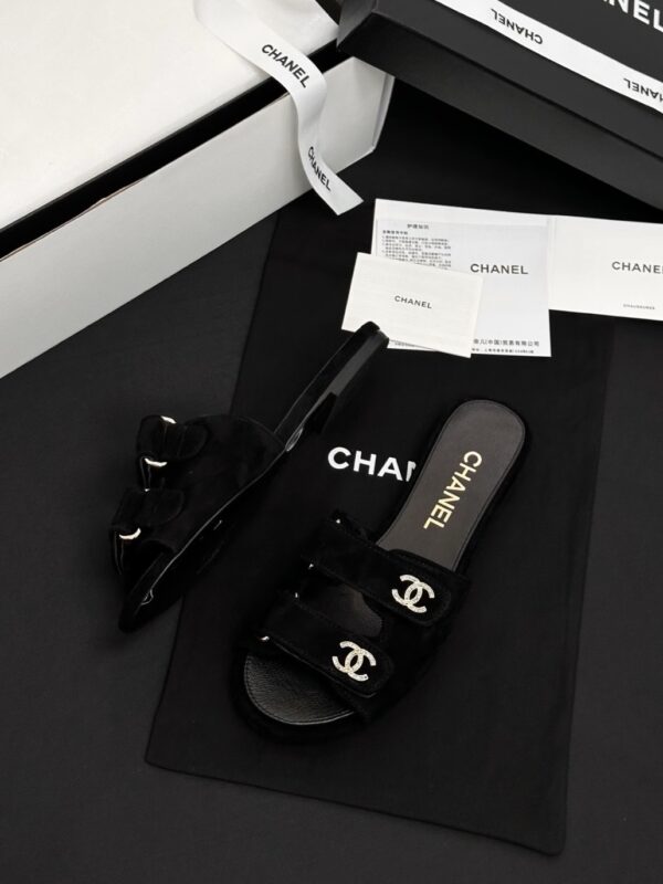 CHANEL Mules Suede Kidskin