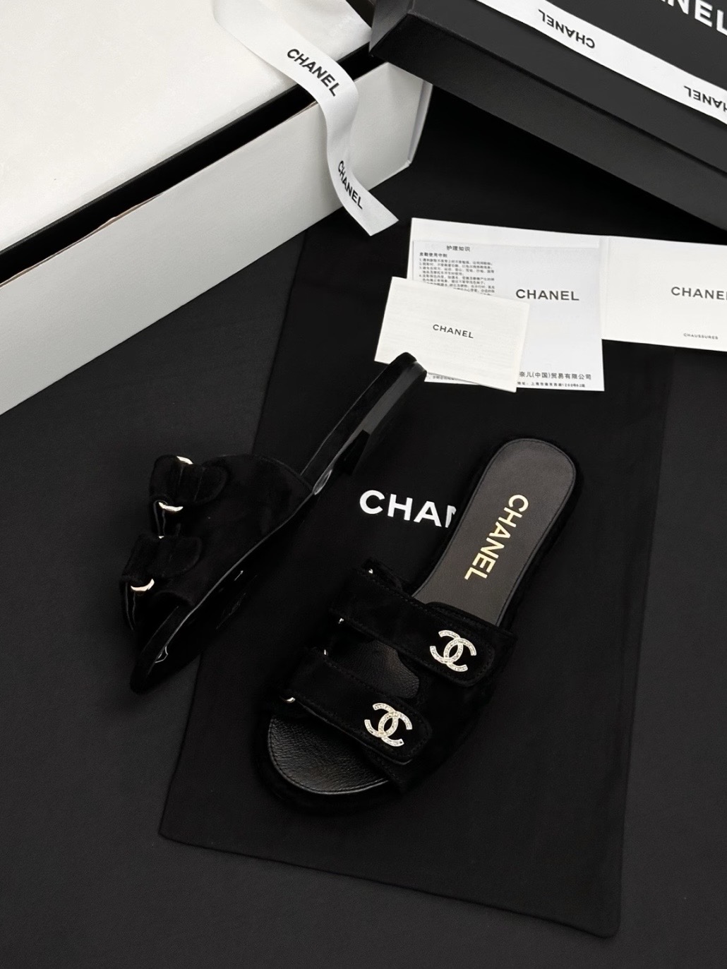 Screenshot CHANEL Mules Suede Kidskin - 图片 5