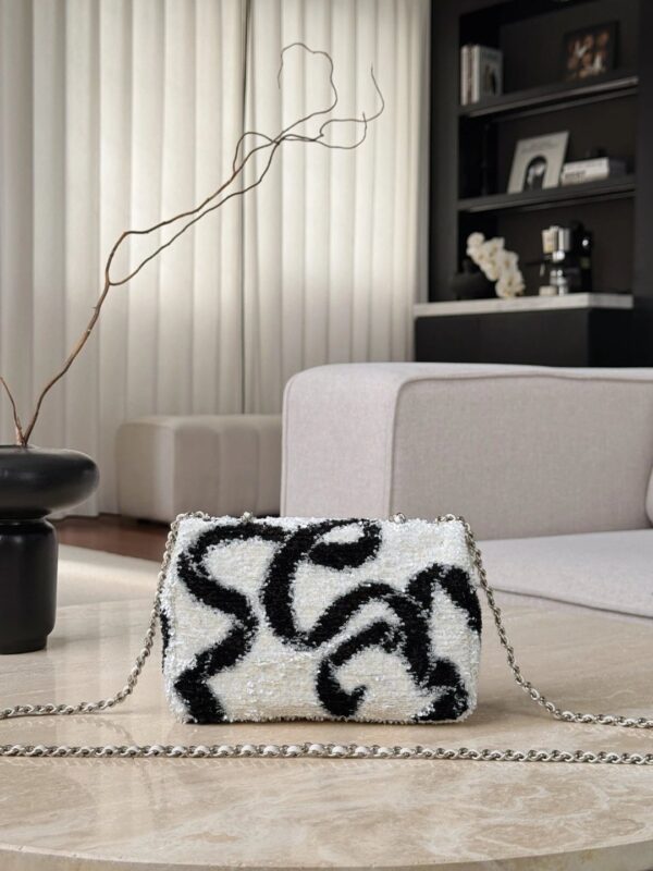 CHANEL Sequin Flap Bag