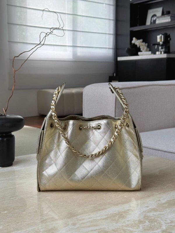 CHANEL 26C 25Bag Caviar leather In Metallic Champagne Gold