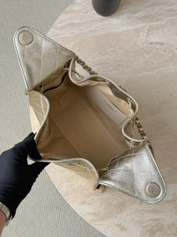 CHANEL 26C 25Bag Caviar leather In Metallic Champagne Gold