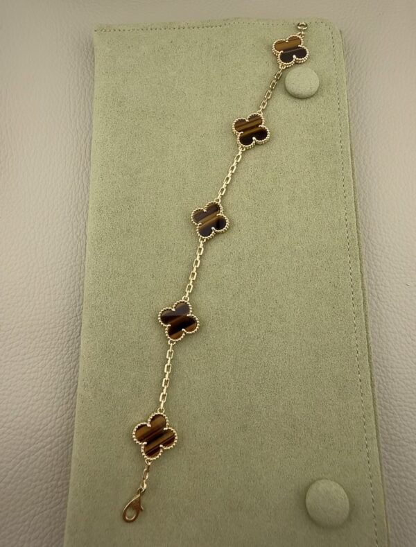 VCA Vintage Alhambra pendant- Tiger Eye