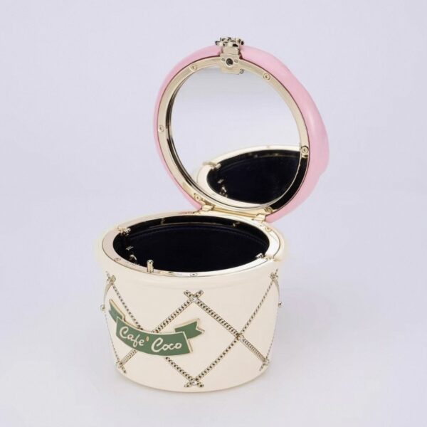 CHANEL 26C Ice Cream Minaudiere