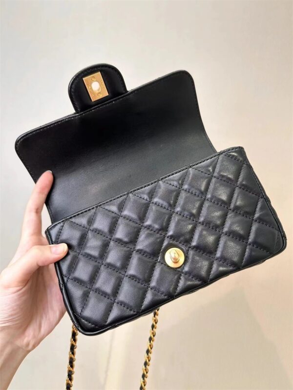 CHANEL 24C handle Classic Flap chain logo lambskin