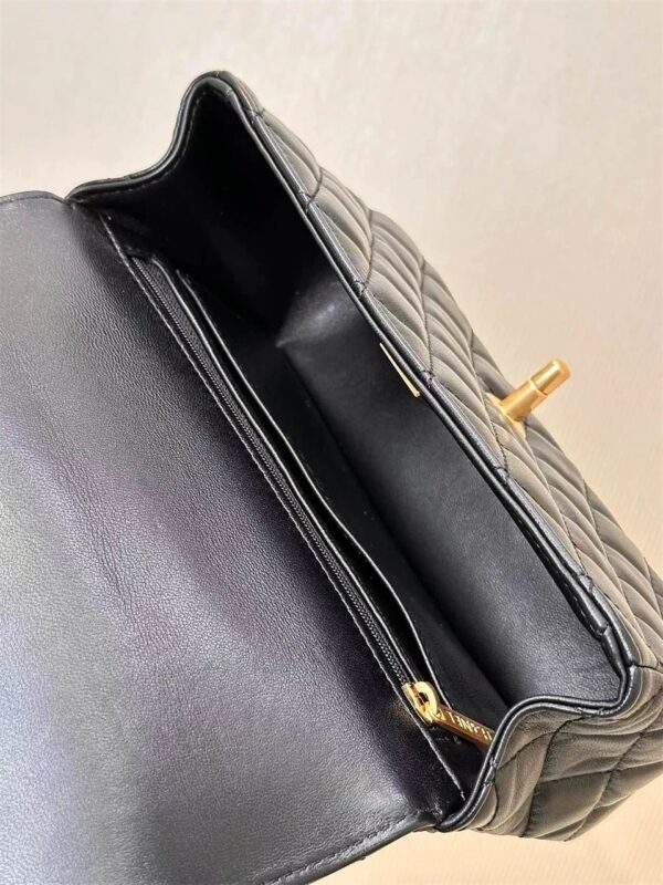 CHANEL 24C handle Classic Flap chain logo lambskin