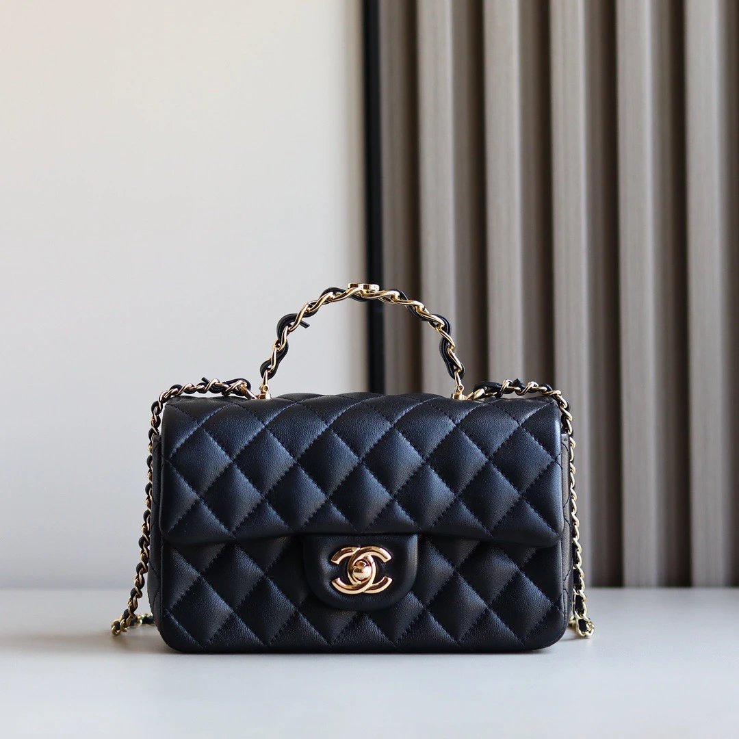 IMG_9193 CHANEL 23K Classic Handbag With Top Handle Lambskin - 图片 2