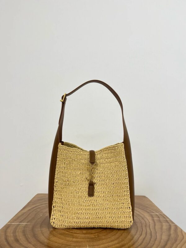 YSL LE 5 À 7 supple small in raffia and leather in Beige