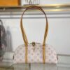 LV Squire East-West M2A457