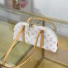 LV Squire East-West M2A457