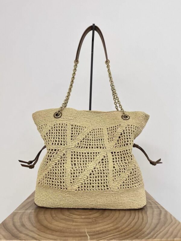 YSL JAMIE SHOPPING in raffia in Beige