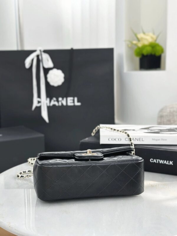 CHANEL 25K Quilted Calfskin Bow & Crystal Handbag