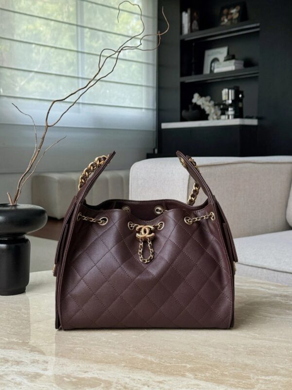 CHANEL 25Bag Caviar leather In Dark Brown