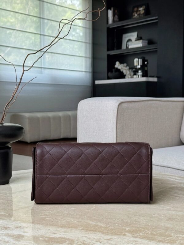 CHANEL 25Bag Caviar leather In Dark Brown