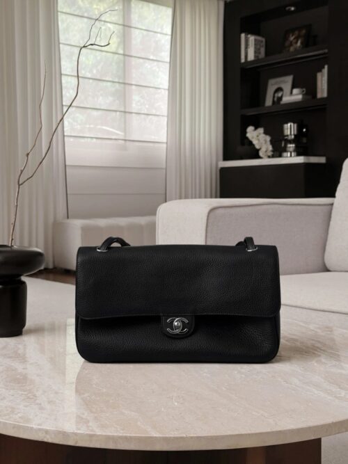 CHANEL Maxi Flap Bag Grained Calfskin In Black
