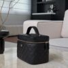 CHANEL 22S Vanity Bag