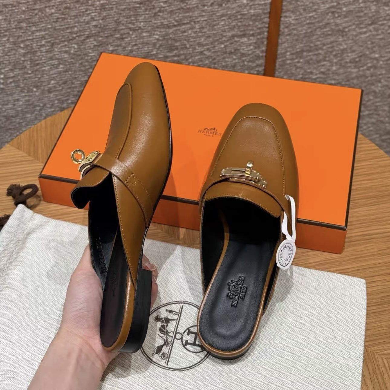 Screenshot HERMES Kelly 0z Mules Women Shoes Handcrafted Genuine Leather - 图片 4