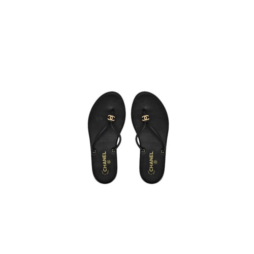 CHANEL Leather flip flops