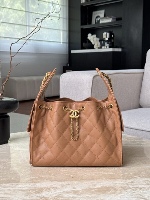 chanel 25bag caviar leather in caramel