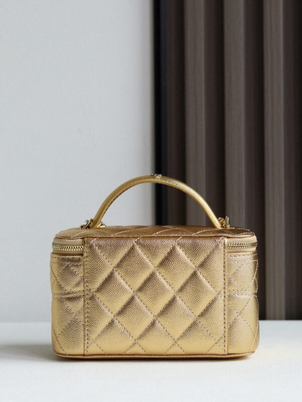 chanel 25c vanity bag
