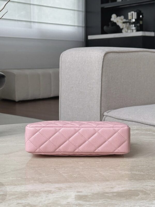 chanel clutch with chain bag
