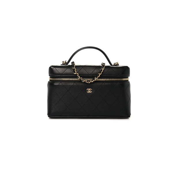 CHANEL 26P Goatskin Quilted Top Handle Slim Vanity With Chain Black