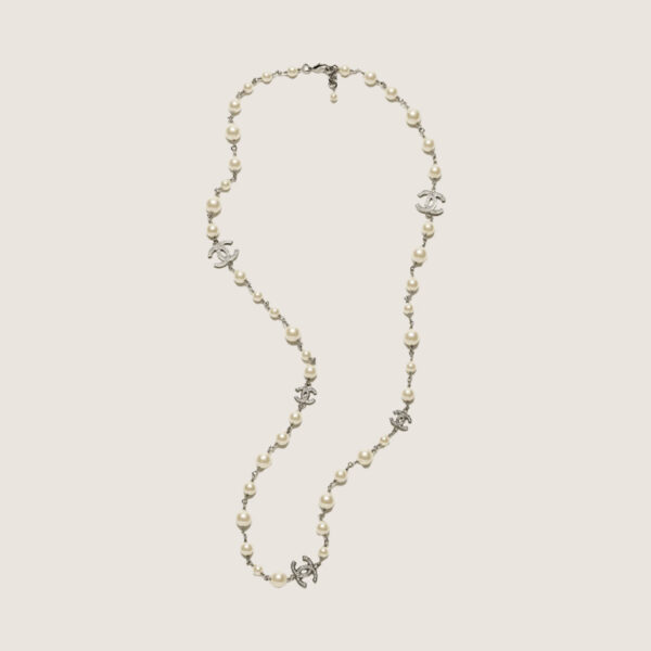 CHANEL Necklace Metal, Glass & Strass  Silver & Pearly White