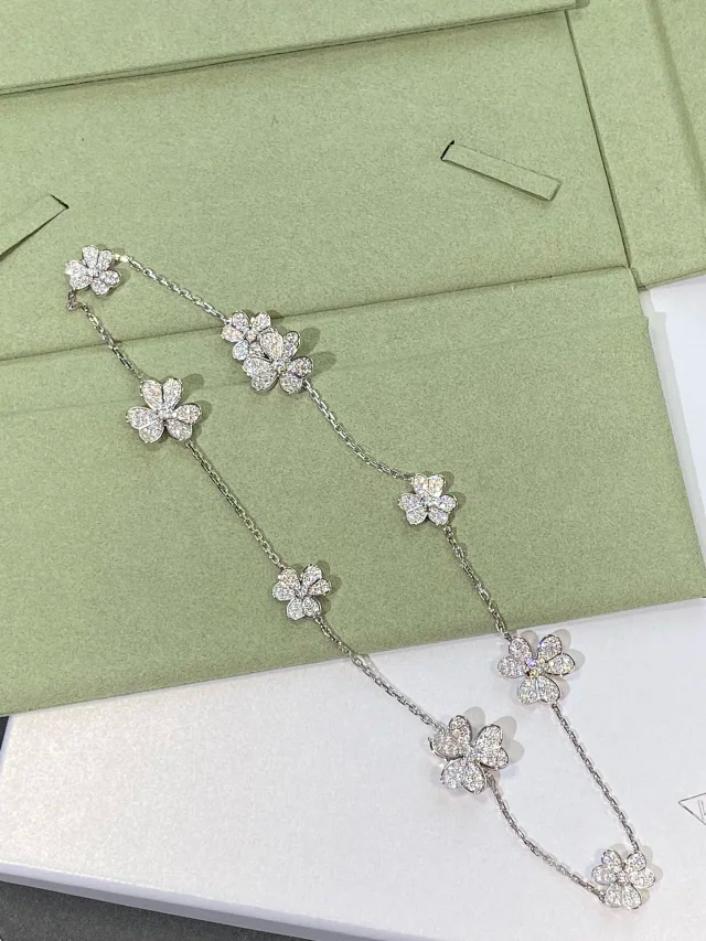 pcitem1699822952-76320000018b0e801acd0a231179_1440_1920.jpg VCA Frivole with full diamonds Series - 图片 4