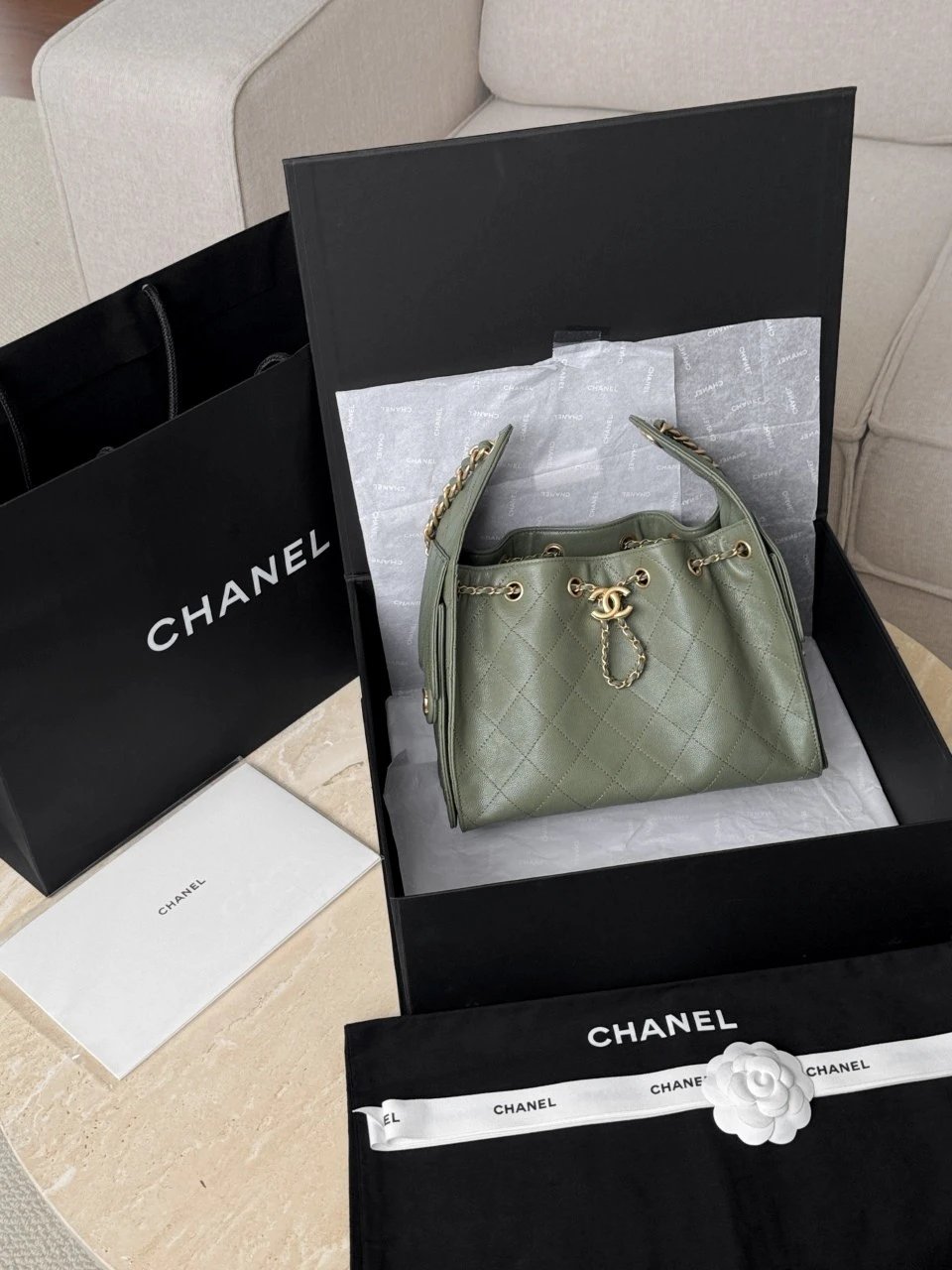 CHANEL 25Bag Caviar leather In Green IMG 4274