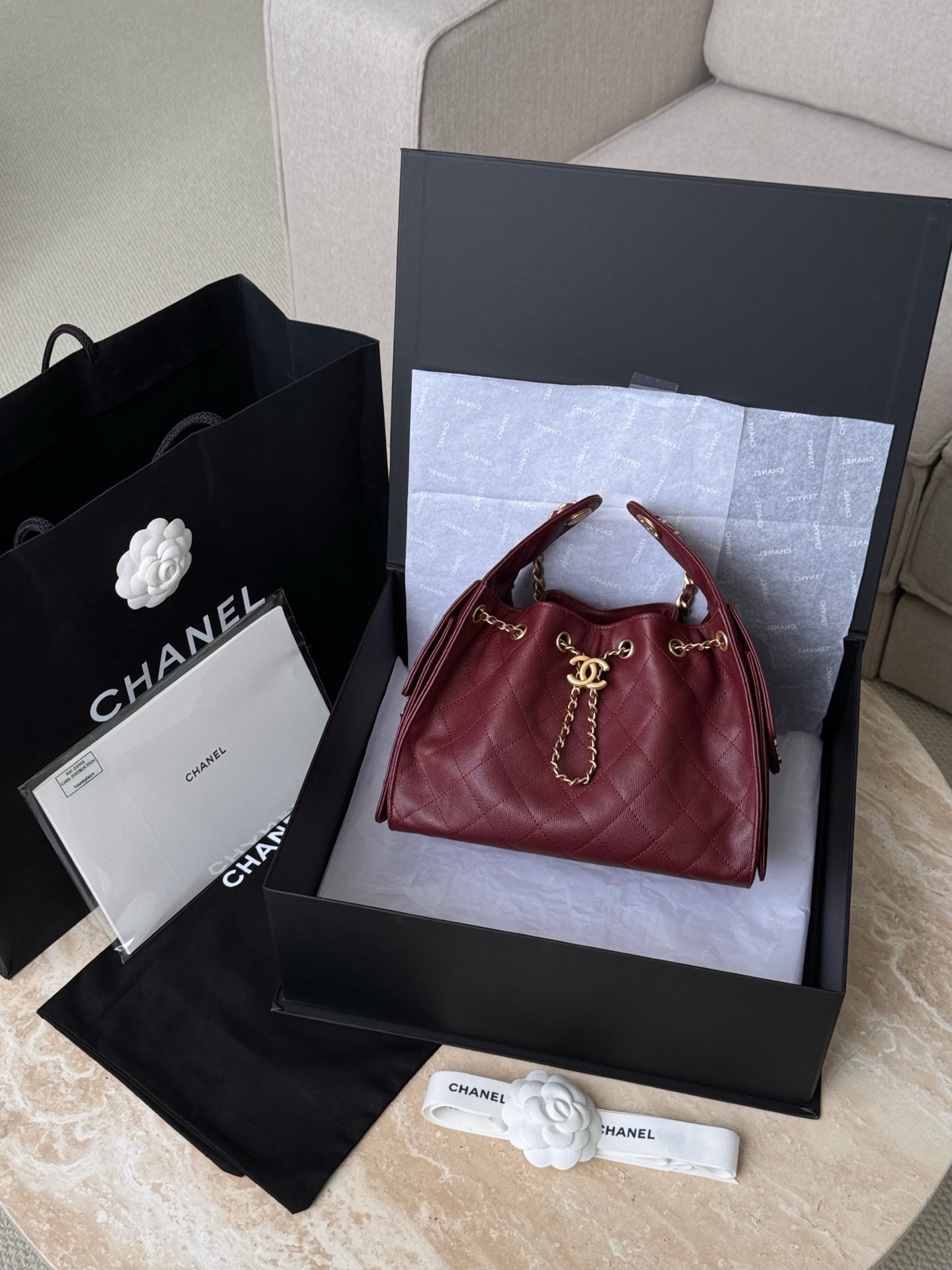 CHANEL 25C Hobo Bag Caviar leather In Burgundy IMG 4288