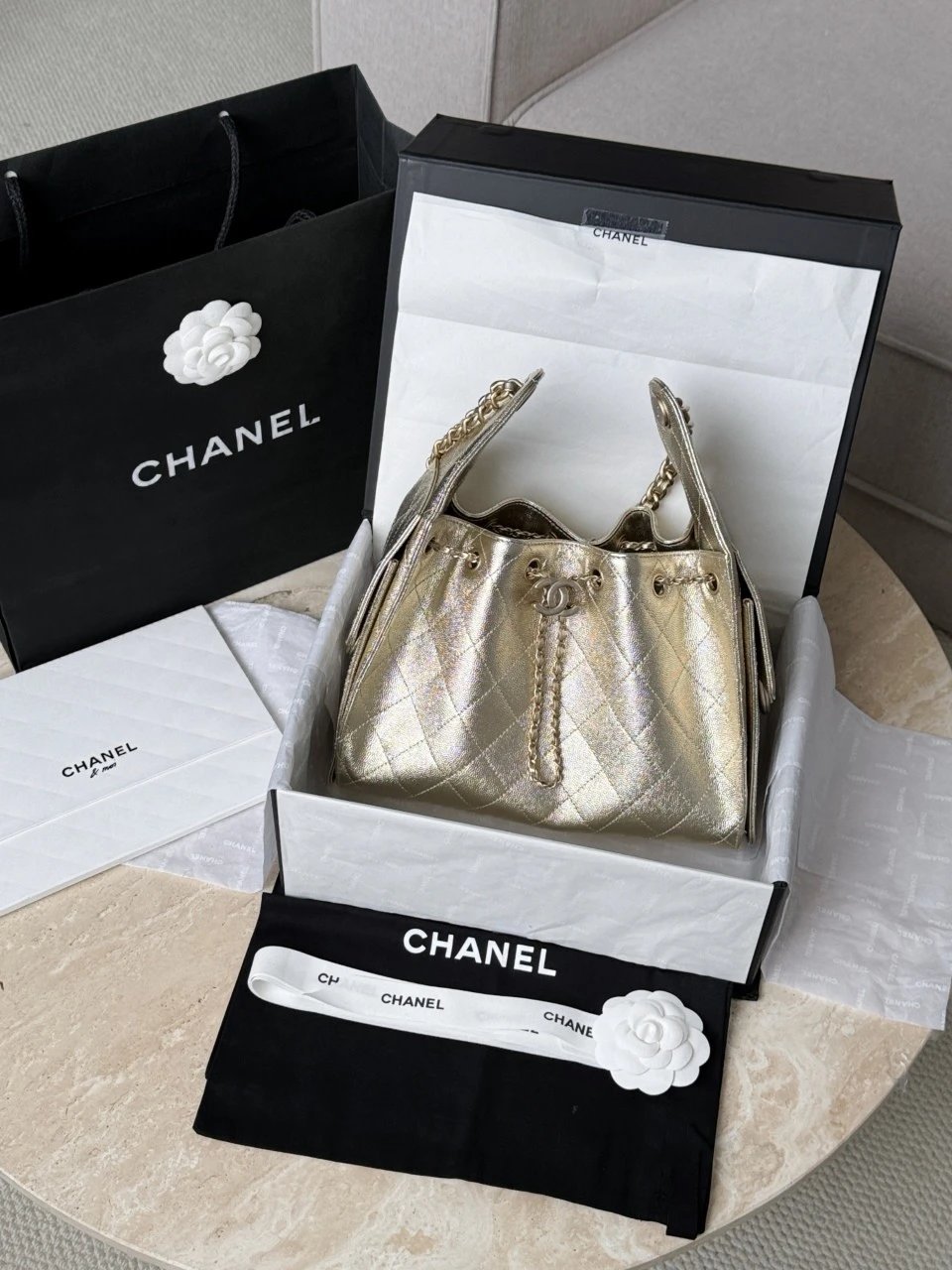 CHANEL 26C 25Bag Caviar leather In Metallic Champagne Gold IMG 8977